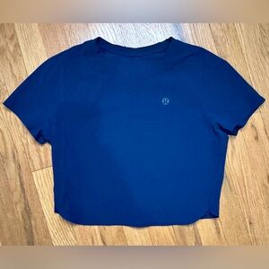 Lululemon Women’s Grid Texture Navy Crop Top sz 12